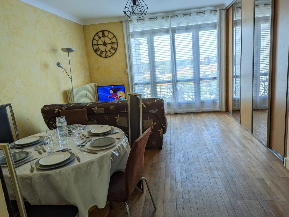 Bellejoie - Appartement T3- Poitiers Sud - Direct Futuroscope - Parking Et Wifi Gratuit מראה חיצוני תמונה