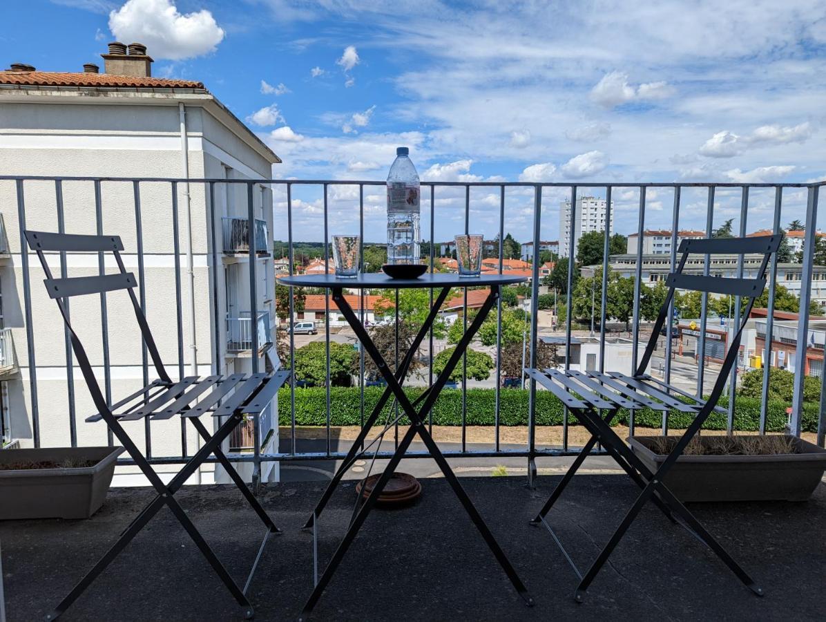 Bellejoie - Appartement T3- Poitiers Sud - Direct Futuroscope - Parking Et Wifi Gratuit מראה חיצוני תמונה